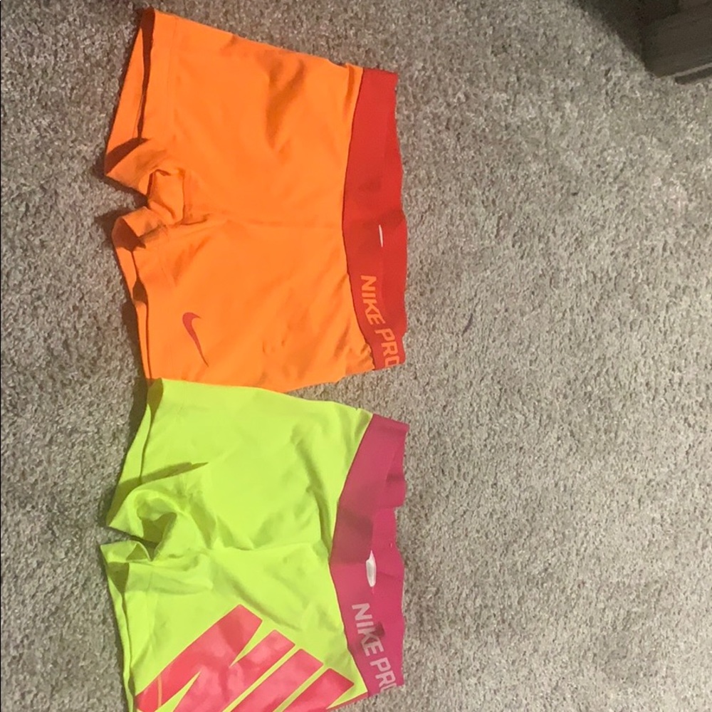 Nike pro athletic spandex shorts